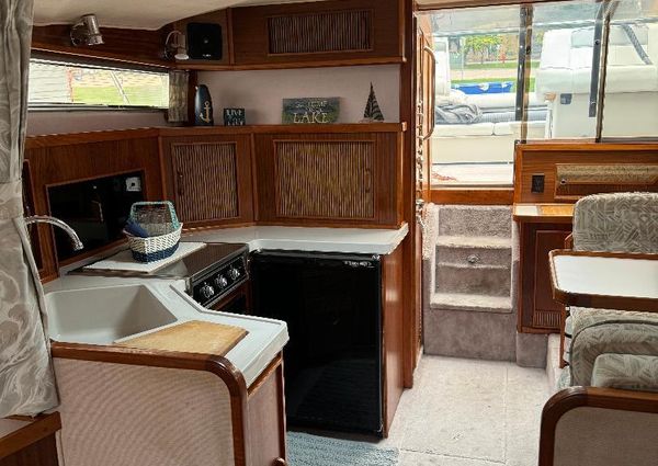 Sea Ray 340 Express Cruiser image