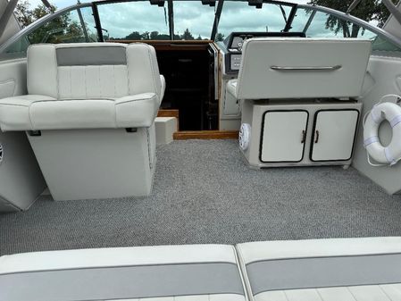 Sea Ray 340 Express Cruiser image