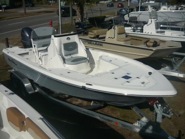 2023 NauticStar 215 XTS Perry, Florida - Big Bend Marine