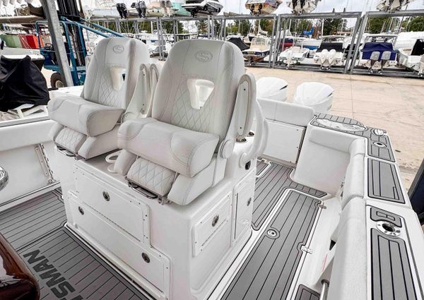 Sportsman Open 312 Center Console image