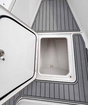 Sportsman Open 312 Center Console image