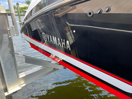 Yamaha Boats 242 SE image