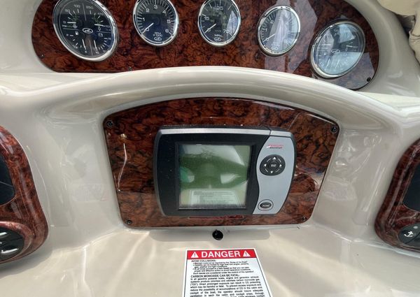 Sea Ray 340 Sundancer image