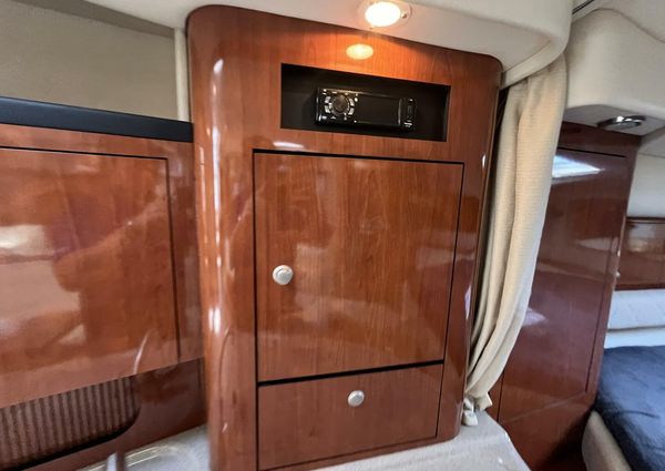 Sea Ray 340 Sundancer image