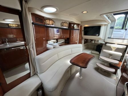 Sea Ray 340 Sundancer image