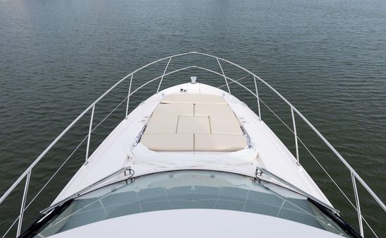 Regal 42 FXO image