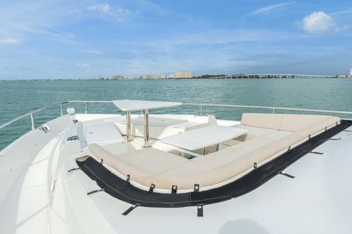 Galeon 800 Fly image