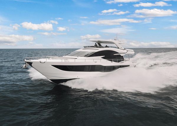 Galeon 800 Fly image