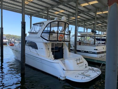 Sea Ray 480 Sedan Bridge image