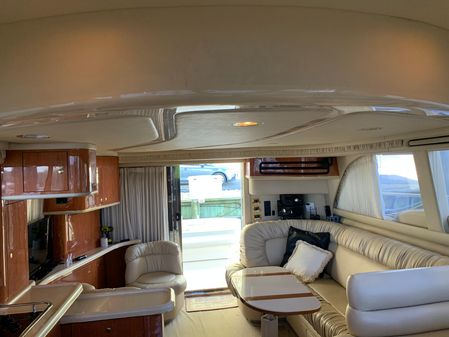 Sea Ray 480 Sedan Bridge image