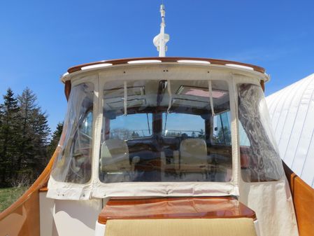 Hinckley Picnic Boat EP image