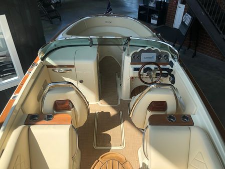 Chris-Craft Launch 27 image