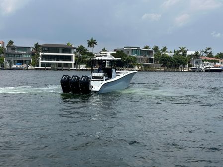 Yellowfin 34 Offshore image