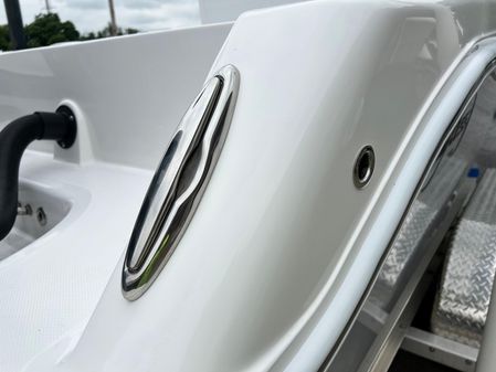 Limitless 26 Center Console image