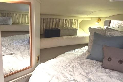 Sea Ray Sundancer image