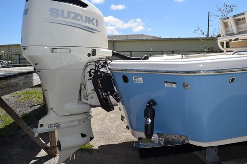 Sea Chaser 23LX image