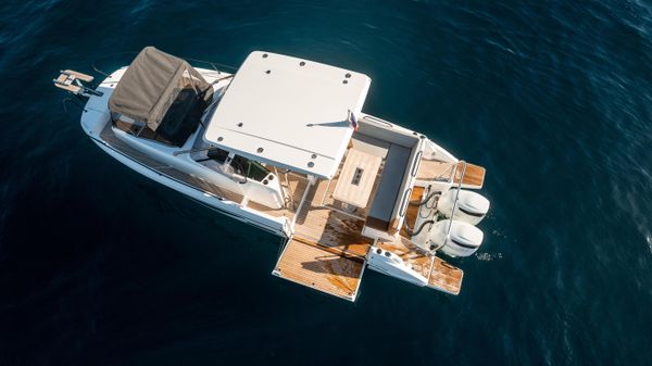 Beneteau Flyer 9 SUNdeck