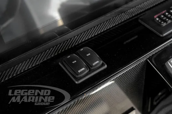 Nor-tech 390-SPORT-CENTER-CONSOLE image