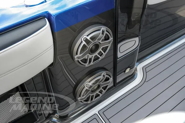 Nor-tech 390-SPORT-CENTER-CONSOLE image