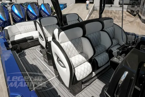 Nor-Tech 390 Sport Center Console image