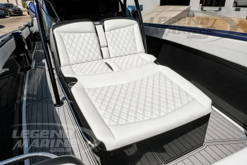Nor-Tech 390 Sport Center Console image