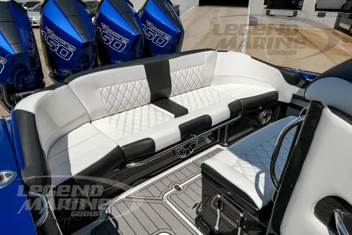 Nor-Tech 390 Sport Center Console image