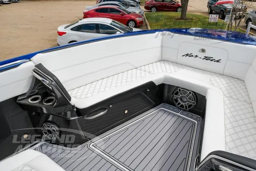 Nor-Tech 390 Sport Center Console image