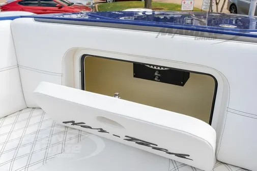 Nor-Tech 390 Sport Center Console image