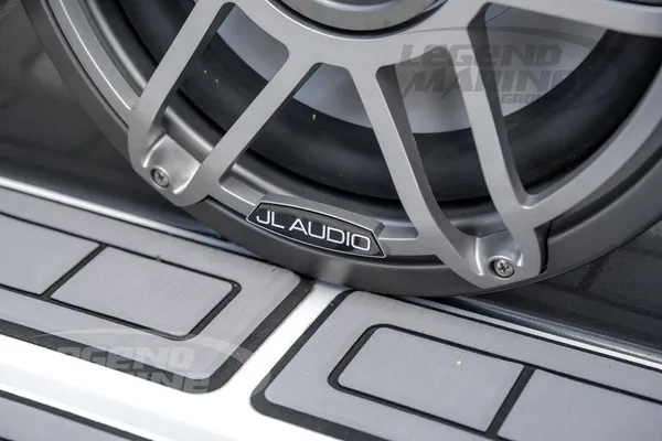 Nor-tech 390-SPORT-CENTER-CONSOLE image