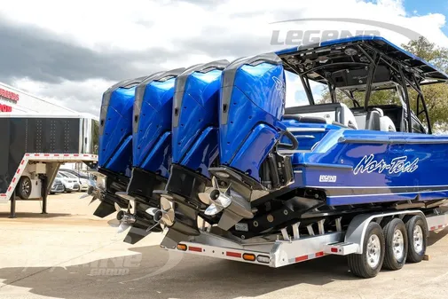 Nor-Tech 390 Sport Center Console image