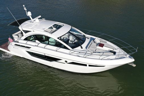 Cruisers Yachts 50 Cantius image