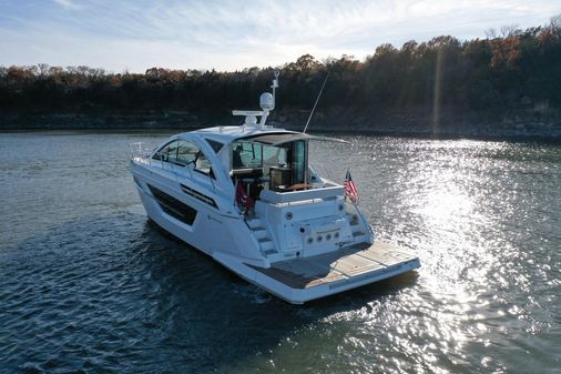 Cruisers Yachts 50 Cantius image