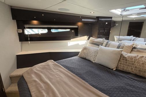 Cruisers Yachts 50 Cantius image