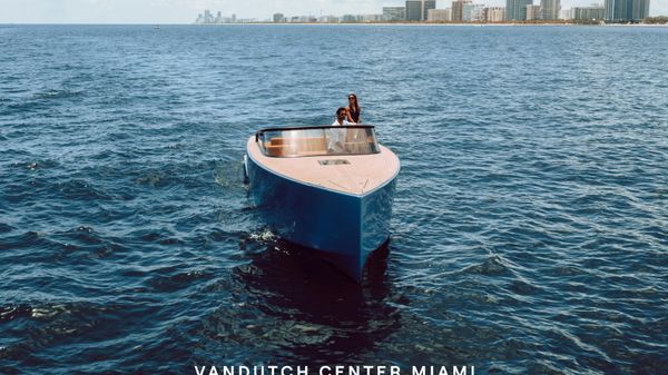 VanDutch 32