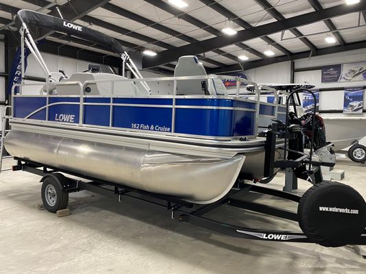 Lowe Ultra 162 Fish & Cruise - main image