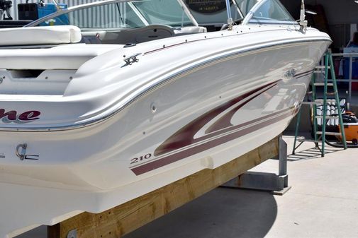 Sea Ray 210 Bow Rider image