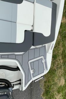 Chaparral 21 SSi OB image