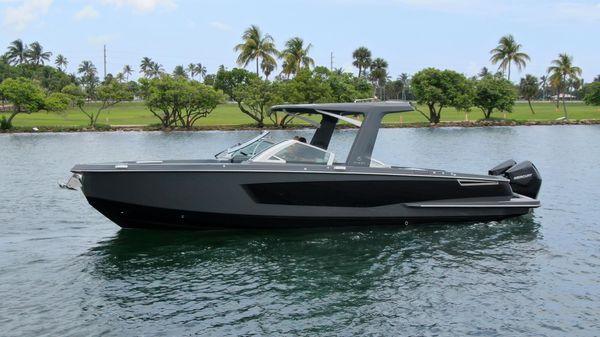 Aviara 32 