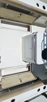 Sea-fox 28-COMMANDER image