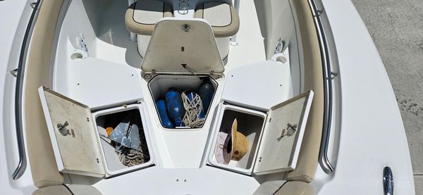 Sea-fox 28-COMMANDER image