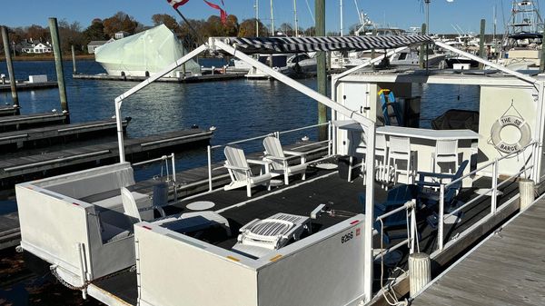 Custom MKI Pontoon Boat 