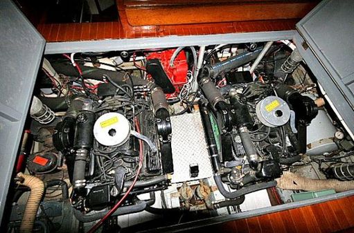Stephens REPOWERED-BRIDGEDECK-CRUISER image