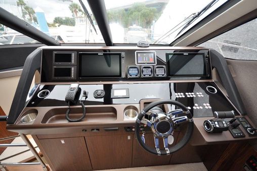 Sunseeker Manhattan 65 image