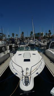 Sea Ray 330 Sundancer image