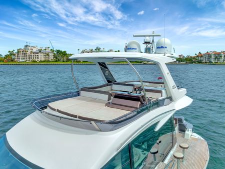 Galeon 500 Fly image