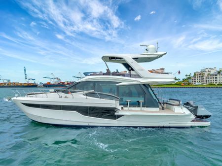 Galeon 500 Fly image