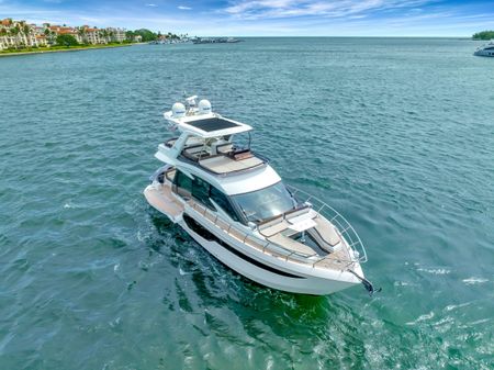 Galeon 500 Fly image