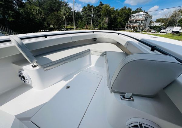 Onslow-bay 27-CENTER-CONSOLE image