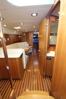 Tiara-yachts 4400-SOVRAN image