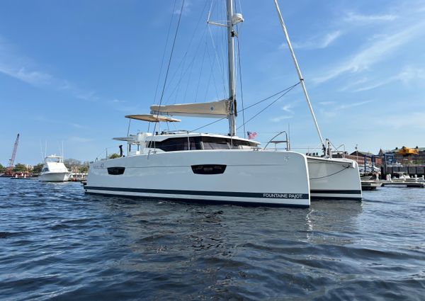 Fountaine-pajot ASTREA-42 image